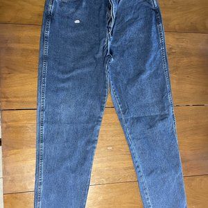 Classic Comfortable! UniFirst Jeans Women's – Timeless Style for Every Day